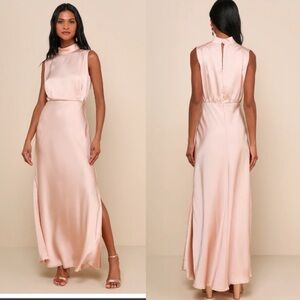 NWOT Lulus Classic Elegance Blush Satin Sleeveless MockNeck Maxi Dress XS like S